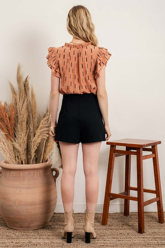 Vertical Rectangle Frill Sleeve Top