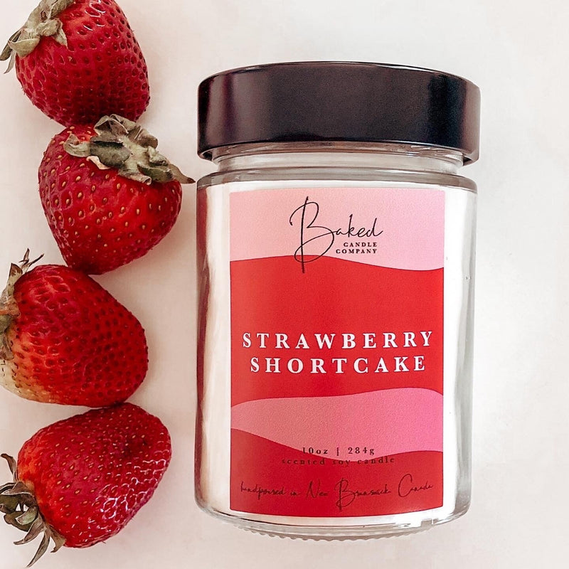 Baked Candle Co. || Strawberry Shortcake 10oz Soy Candle