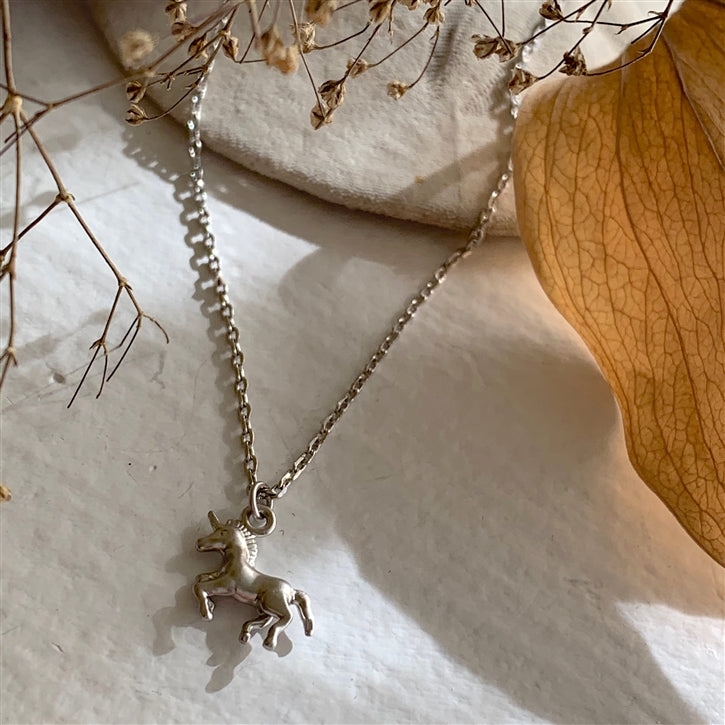 "Astra" Tiny Unicorn Pendant Necklace (Silver)