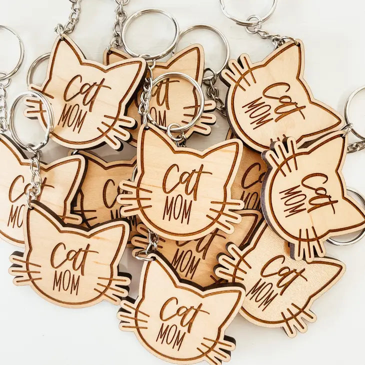 "Cat Mom" Wooden Keychain
